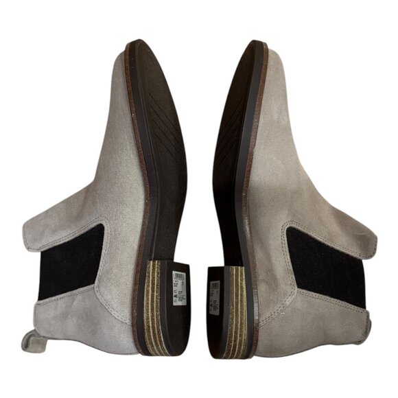 Clarks Memi Top Chelsea Boots Sand Suede Women's Size 7 M Ankle Booties New - Picture 4 of 7
